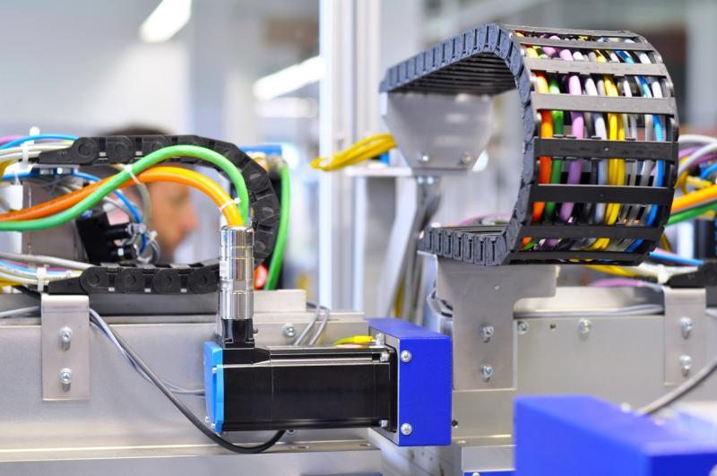 What Is a Servo Cable? A Beginner's Guide What Is a Servo Cable? A Beginner's Guide
